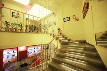 Dalian Household Theme Hotel Dawai Branch מראה חיצוני תמונה